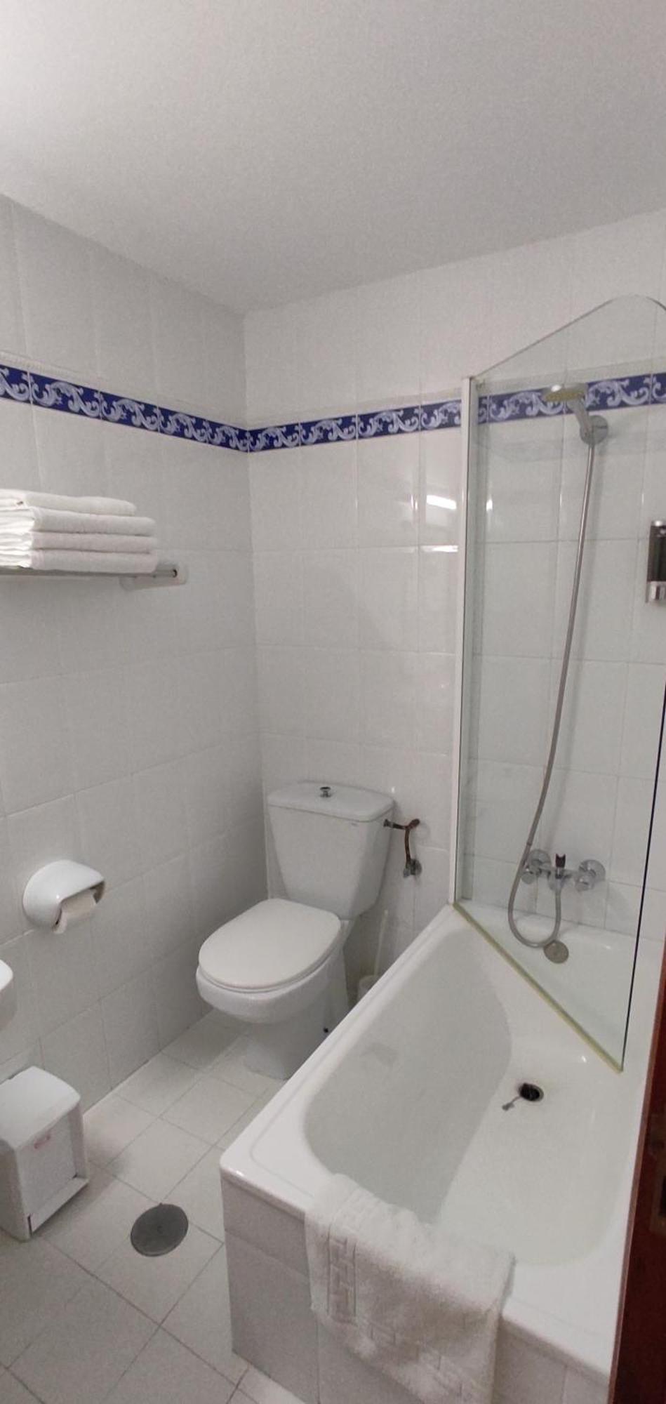 Apartamentos El Jornu Llanes Buitenkant foto